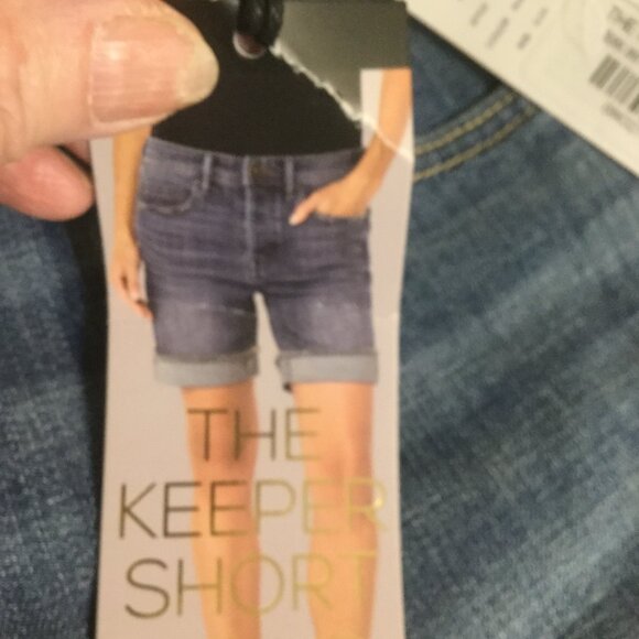 NWT Liverpool The Keeper Short with rolled cuff inseam is 7" or 9" with out - Picture 5 of 7